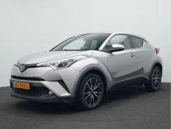 Grijs metallic Gebruikt 2017 Toyota C-HR Executive SUV | € 18.445 (Eerlijke prijs)