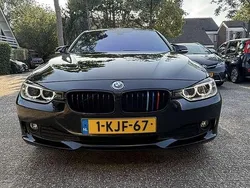 Zwart Gebruikt 2013 BMW 320 Sedan | € 13.999 (Iets duurder)