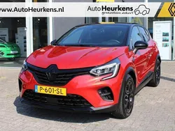 Twotone rouge flamme / noir étoilé Gebruikt 2022 Renault Captur Rive Gauche SUV | € 24.945 (Eerlijke prijs)