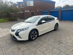 Wit Gebruikt 2012 Opel Ampera Hatchback | € 4.500