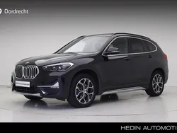 Zwart Gebruikt 2022 BMW X1 xLine SUV | € 28.895 (Eerlijke prijs)
