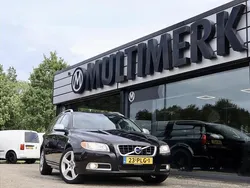 Zwart Gebruikt 2011 Volvo V70 R-Design Stationwagen | € 9.885 (Eerlijke prijs)