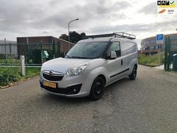 Zilver Gebruikt 2016 Opel Combo Sport MPV | € 5.250 (Eerlijke prijs)