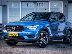 Blauw Gebruikt 2019 Volvo XC40 R-Design SUV | € 28.400 (Eerlijke prijs)