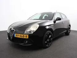 Zwart Gebruikt 2010 Alfa Romeo Giulietta Distinctive Hatchback | € 3.490 (Super prijs)
