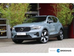 Grijs Gebruikt 2022 Volvo XC40 R-Design SUV | € 38.900 (Eerlijke prijs)