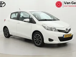 Wit Gebruikt 2012 Toyota Yaris Hatchback | € 8.499 (Iets duurder)
