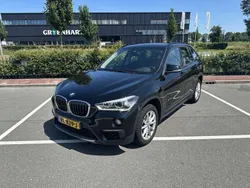 Zwart Gebruikt 2018 BMW X1 SUV | € 15.995 (Eerlijke prijs)
