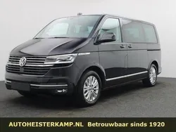 Zwart Gebruikt 2024 VW Multivan Highline Van | € 67.950 (Goede deal)