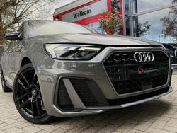 Grijs (metallic) Gebruikt 2019 Audi A1 Sportback S-Line Hatchback | € 22.750 (Iets duurder)