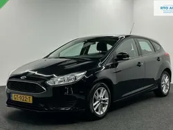 Zwart Gebruikt 2015 Ford Focus Trend Hatchback | € 7.000 (Goede deal)