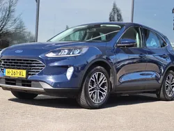 Blauw Gebruikt 2020 Ford Kuga Titanium SUV | € 20.000 (Goede deal)