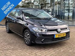 Zwart Gebruikt 2023 VW Polo Hatchback | € 18.939 (Eerlijke prijs)