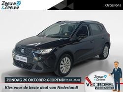 Metallic mythical black (donker zwart) Gebruikt 2023 Seat Arona Business SUV | € 16.935 (Goede deal)