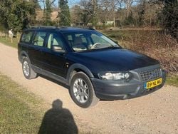 Blauw Gebruikt 2003 Volvo XC70 Comfort SUV | € 3.200 (Goede deal)