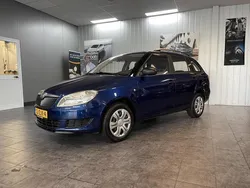 Blauw, metallic lak Gebruikt 2013 Skoda Fabia Stationwagen | € 5.300 (Iets duurder)