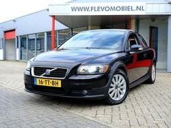 Zwart Gebruikt 2007 Volvo C30 Summum Hatchback | € 6.950 (Eerlijke prijs)