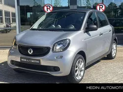 Grijs Gebruikt 2017 Smart ForFour Pure Hatchback | € 8.945 (Goede deal)