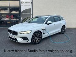 Wit Gebruikt 2020 Volvo V60 Inscription Stationwagen | € 28.990 (Eerlijke prijs)
