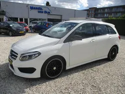 Wit Gebruikt 2016 Mercedes B160 AMG MPV | € 15.950