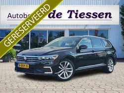Zwart Gebruikt 2021 VW Passat Business Stationwagen | € 23.945 (Eerlijke prijs)