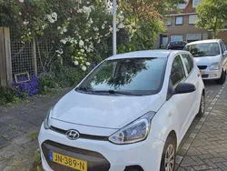 Wit Gebruikt 2016 Hyundai i10 Hatchback | € 5.500 (Goede deal)