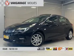 Zwart Gebruikt 2016 Opel Astra Edition Hatchback | € 8.450 (Eerlijke prijs)