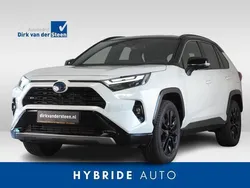 Wit Gebruikt 2024 Toyota RAV4 Style SUV | € 45.850 (Goede deal)