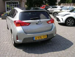 Grijs, metallic lak Gebruikt 2013 Toyota Auris MPV | € 12.200 (Goede deal)