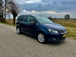 Blauw Gebruikt 2011 VW Touran Highline MPV | € 13.500 (Duur)