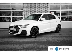 Wit, metallic lak Gebruikt 2024 Audi A1 Sportback Proline Hatchback | € 24.900 (Eerlijke prijs)