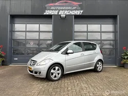 Grijs Gebruikt 2012 Mercedes A160 Avantgarde MPV | € 9.750 (Eerlijke prijs)