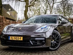 Bruin Gebruikt 2018 Porsche Panamera S E-Hybrid Sport Turismo Sedan | € 68.950 (Super prijs)