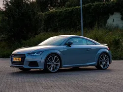 Grijs Gebruikt 2017 Audi TTS Coupé | € 38.000