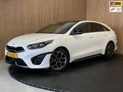 Wit Gebruikt 2022 Kia ProCeed Hatchback | € 25.450 (Goede deal)