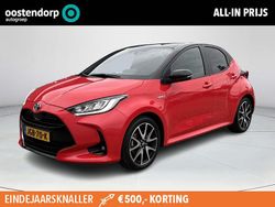 Rood Gebruikt 2020 Toyota Yaris Hybrid Executive Hatchback | € 21.445 (Eerlijke prijs)
