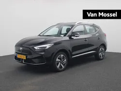 Zwart Gebruikt 2023 MG ZS Luxury Sedan | € 21.444 (Eerlijke prijs)