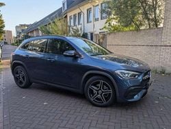 Blauw Gebruikt 2020 Mercedes GLA200 AMG Line Premium SUV | € 29.950 (Eerlijke prijs)