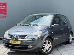 Grijs Gebruikt 2009 Renault Scénic III MPV | € 2.244 (Goede deal)