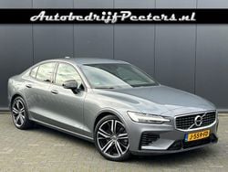Grijs Gebruikt 2020 Volvo S60 R-Design Sedan | € 31.950 (Goede deal)
