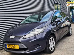 Grijs, metallic lak Gebruikt 2009 Ford Fiesta Limited Hatchback | € 2.295 (Goede deal)