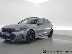 Grijs Gebruikt 2024 BMW 330e M Sport Stationwagen | € 52.850 (Goede deal)