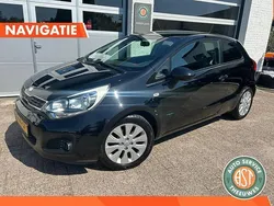Zwart Gebruikt 2013 Kia Rio Hatchback | € 7.195 (Eerlijke prijs)