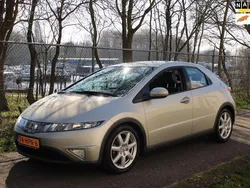 Beige Gebruikt 2009 Honda Civic Comfort Hatchback | € 6.950 (Eerlijke prijs)