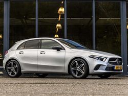 Grijs Gebruikt 2019 Mercedes A180 Business Hatchback | € 20.950 (Eerlijke prijs)