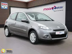 Grijs Gebruikt 2010 Renault Clio II Collection Hatchback | € 4.450 (Iets duurder)