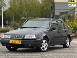 Paars, metallic lak Gebruikt 1997 Volvo 440 Sedan | € 7.750