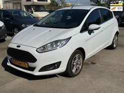 Wit Gebruikt 2014 Ford Fiesta Titanium Hatchback | € 5.250 (Iets duurder)