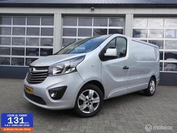 Grijs Gebruikt 2015 Opel Vivaro Innovation Van | € 7.950 (Eerlijke prijs)