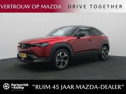 Rood Nieuw 2025 Mazda MX30 Makoto SUV | € 35.950